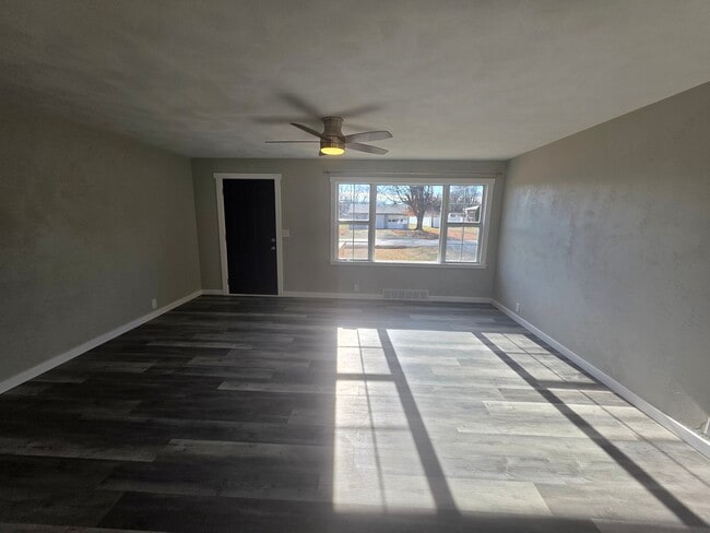 102 Atlantic St in O'Fallon, IL - Building Photo - Building Photo