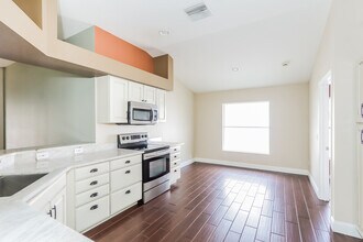 18944 New Passage Blvd in Land O Lakes, FL - Building Photo - Building Photo