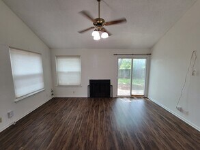 7511 Brandyridge in San Antonio, TX - Building Photo - Building Photo