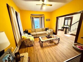 63 Walnut St-Unit -1 in Leominster, MA - Building Photo - Building Photo