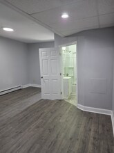 32 N Earl St in Shippensburg, PA - Building Photo - Building Photo