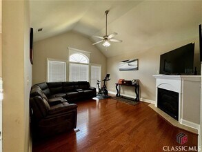 120 Slick Rock Court in Athens, GA - Building Photo - Building Photo