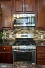 101 Pearce Ln in Monmouth Junction, NJ - Building Photo - Building Photo