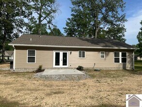 1815 Debbie Dr in Paducah, KY - Building Photo - Building Photo
