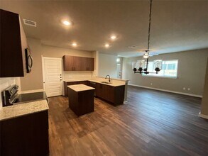 9789 Grosbeak Ln in Magnolia, TX - Building Photo - Building Photo