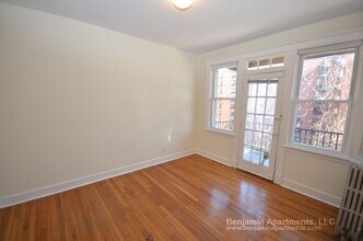 1634 Commonwealth Ave, Unit 6 in Boston, MA - Building Photo - Building Photo