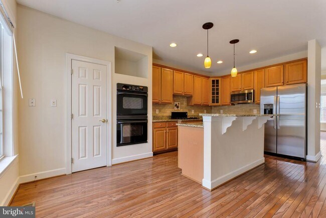 725 Ridgemont Ave in Rockville, MD - Building Photo - Building Photo