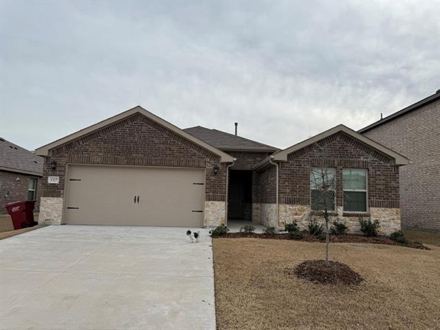 1327 Kansas St in Royse City, TX - Building Photo
