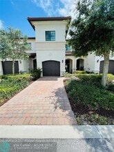 4208 N Dixie Hwy in Oakland Park, FL - Building Photo - Building Photo