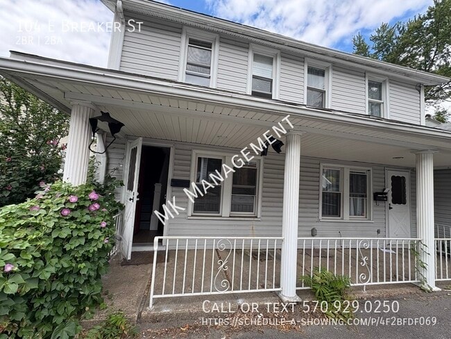 property at 104 E Breaker St