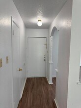 132 Meadow Way in Converse, TX - Building Photo - Building Photo