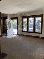 4129 Asbury Dr in Toledo, OH - Building Photo