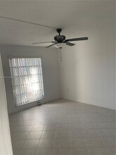 5530 NW 44th St, Unit 116C in Lauderhill, FL - Building Photo - Building Photo