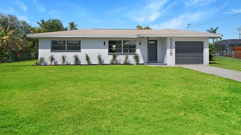 5308 Darby Ct in Cape Coral, FL - Building Photo