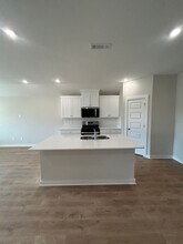 4665 W Aurora St in Fayetteville, AR - Building Photo - Building Photo