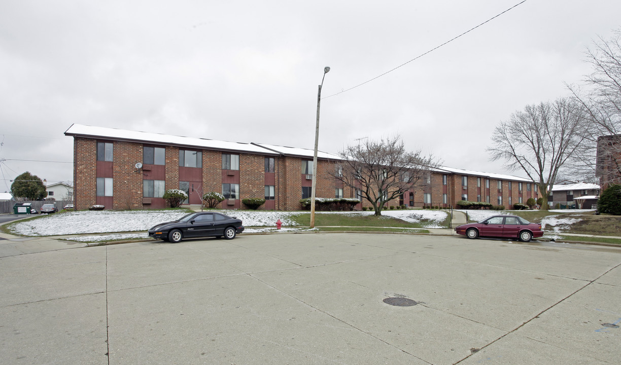 Joanne Apartments in Pleasant Prairie, WI - Foto de edificio