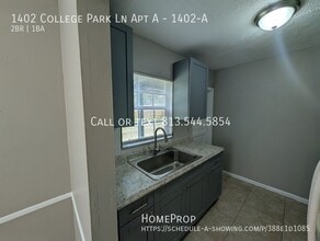 1402 College Park Ln in Tampa, FL - Building Photo - Building Photo