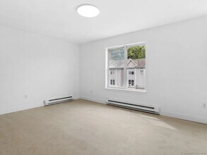 62 Chestnut St in Danbury, CT - Building Photo - Building Photo