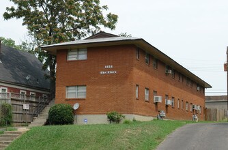 1616 Monroe Ave in Memphis, TN - Building Photo - Building Photo