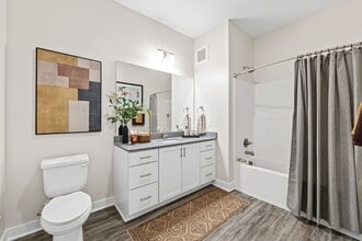 The Wentworth in Harrisonburg, VA - Building Photo - Building Photo