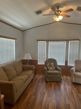 9751 FL-78 in Okeechobee, FL - Foto de edificio - Building Photo