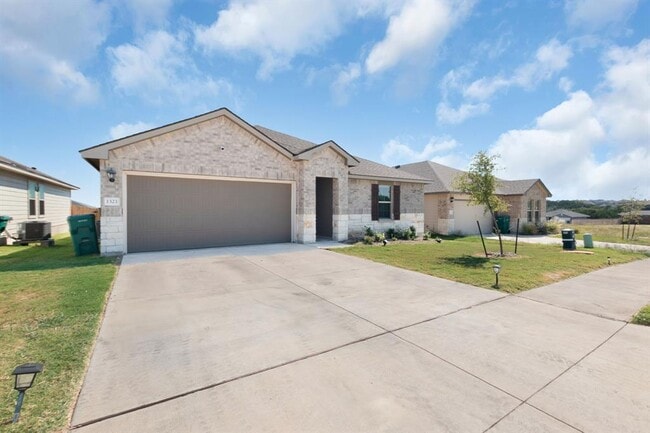 1321 Lindsey Dr in Copperas Cove, TX - Building Photo - Building Photo