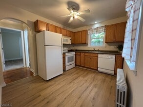 7 Southard Rd in Mount Arlington, NJ - Building Photo - Building Photo