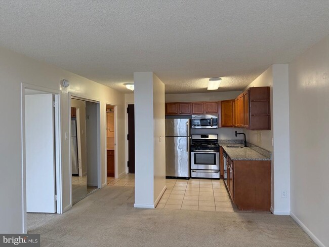 property at 5225 Pooks Hill Rd