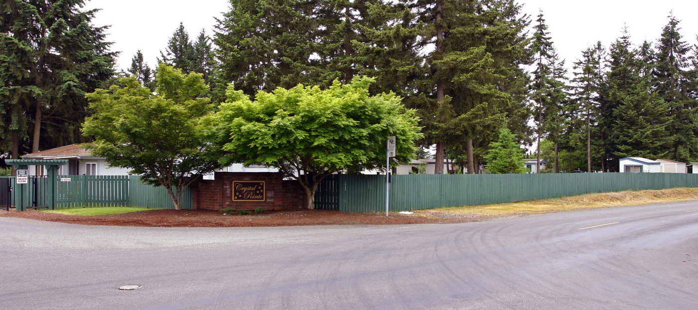 Crystal Pointe Mobile Park in Spanaway, WA - Building Photo