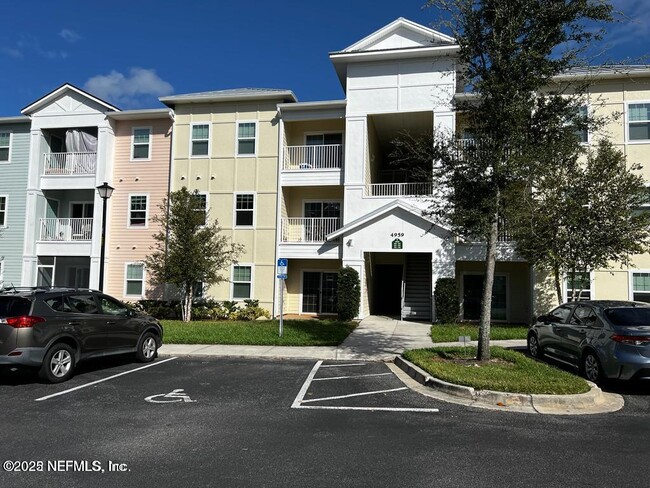 property at 4959 Key Lime Dr