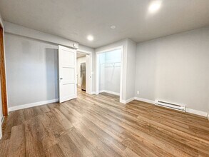 917 Buena Vista Dr in Sun Prairie, WI - Building Photo - Building Photo