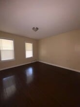38 Arch St, Unit 1 in New Haven, CT - Foto de edificio - Building Photo