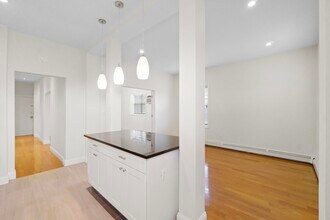 580-582-582 Gregory Ave in Weehawken, NJ - Building Photo - Building Photo
