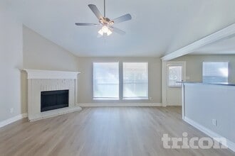 3454 Charing Cross Rd in Midlothian, TX - Building Photo - Building Photo