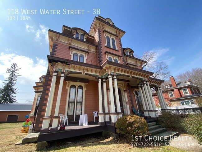 property at 118 W Water St
