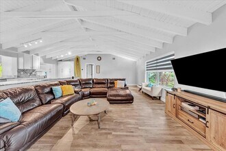 2931 SW 108th Way in Davie, FL - Building Photo - Building Photo