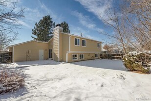 18109 E Asbury Dr in Aurora, CO - Building Photo