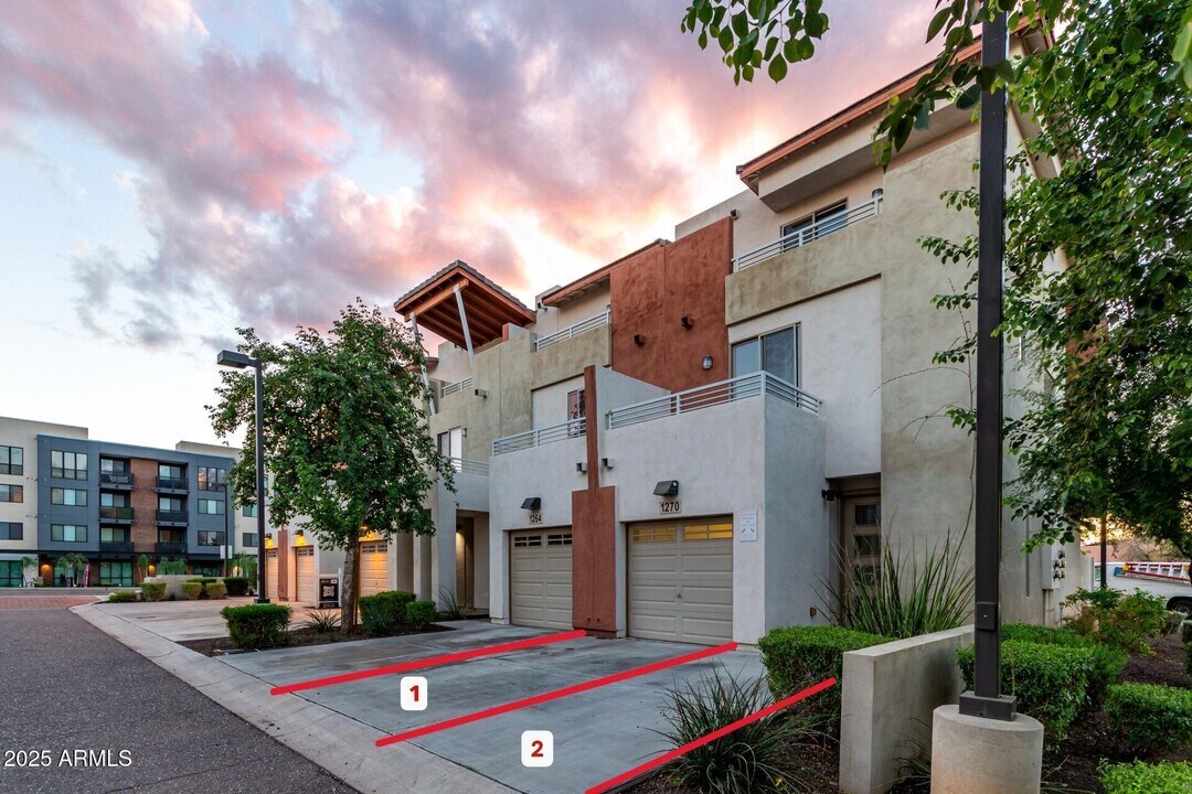 1270 E Curry Rd in Tempe, AZ - Building Photo