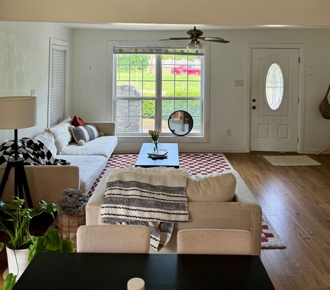 property at 807 S Van Buren Ave