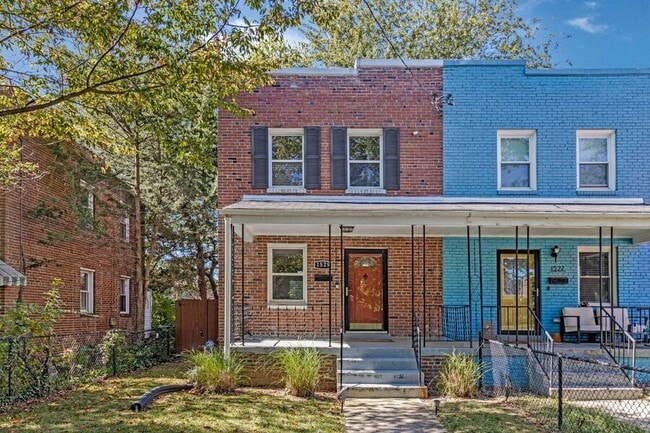 1529 42nd St SE in Washington, DC - Building Photo - Building Photo