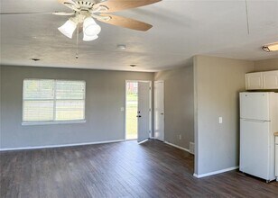 817 S Kelly Ave in Edmond, OK - Building Photo - Building Photo