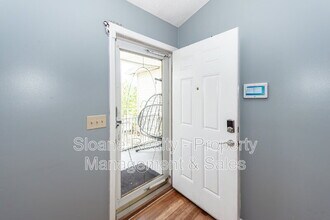 5212 Elba Dr in North Charleston, SC - Foto de edificio - Building Photo