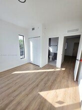 753 NW 30th St in Miami, FL - Building Photo - Building Photo