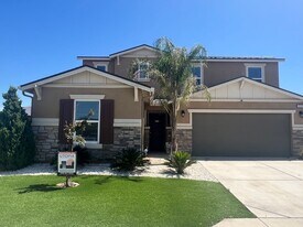 5531 W Flint Way in Fresno, CA - Building Photo