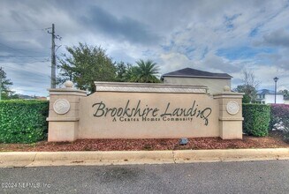 7131 Rampart Ridge Cir W in Jacksonville, FL - Building Photo - Building Photo