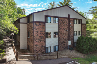 Summit Ave Apartments in Sauk Rapids, MN - Building Photo - Building Photo