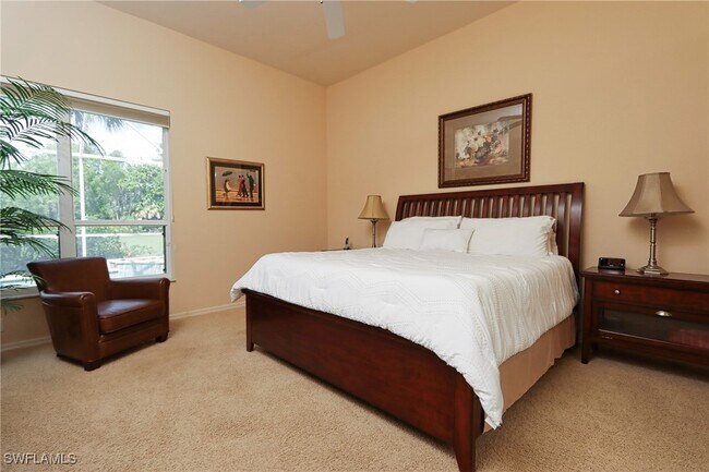 5815 Persimmon Way in Naples, FL - Building Photo - Building Photo