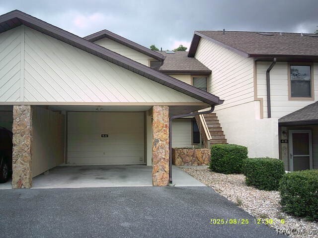 property at 210 E Glassboro Ct