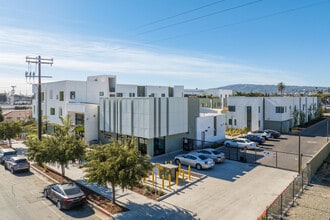 The Banning in Wilmington, CA - Foto de edificio - Building Photo