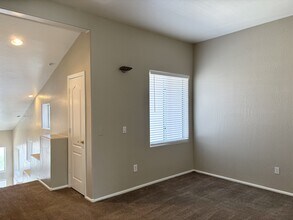 1747 E Northern Ave in Phoenix, AZ - Foto de edificio - Building Photo